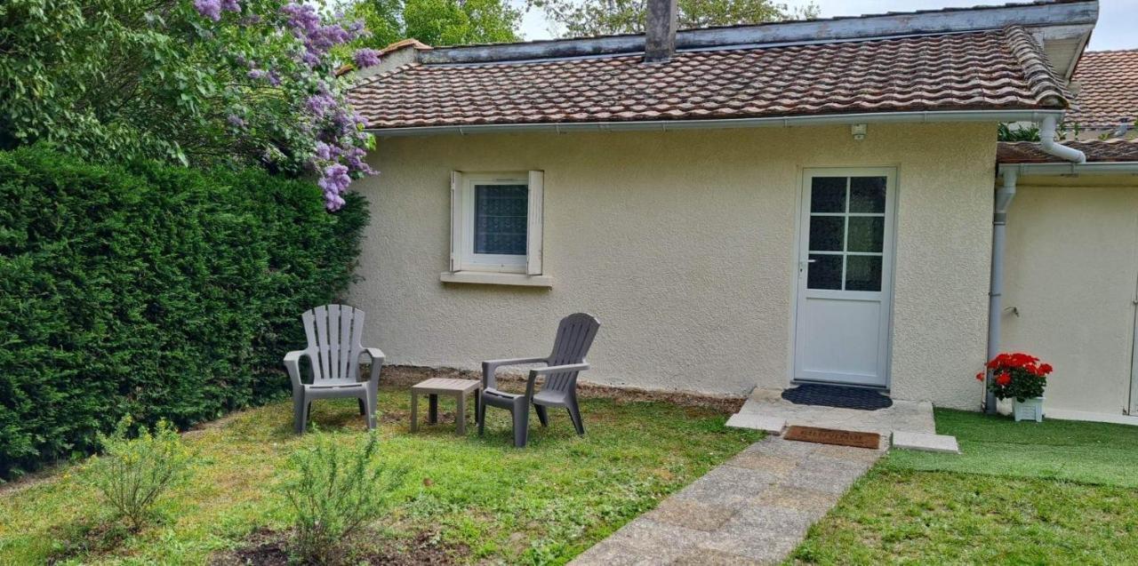 Les Cedres Bleus Bed & Breakfast Saint-Medard-de-Mussidan Luaran gambar