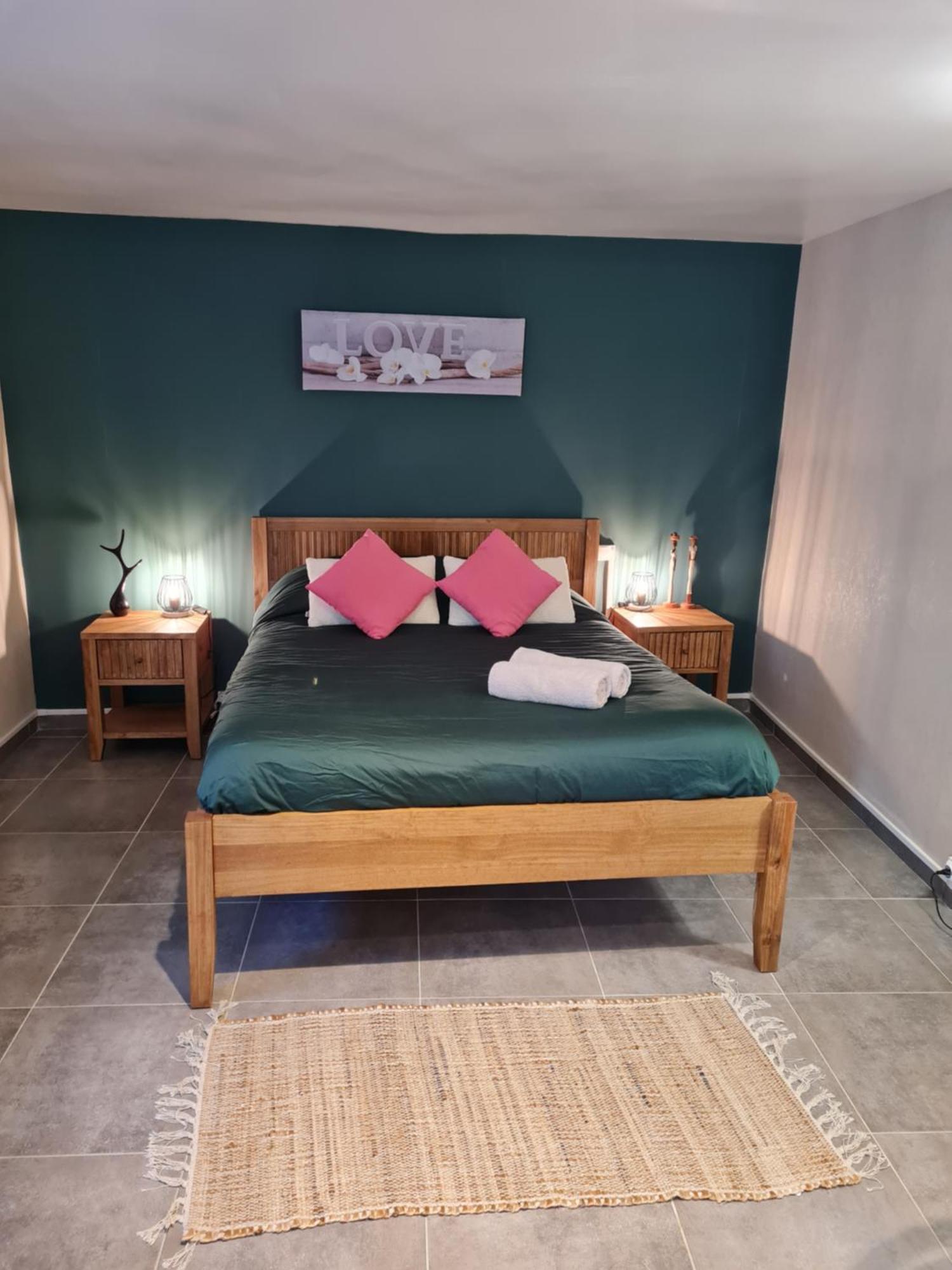 Les Cedres Bleus Bed & Breakfast Saint-Medard-de-Mussidan Luaran gambar