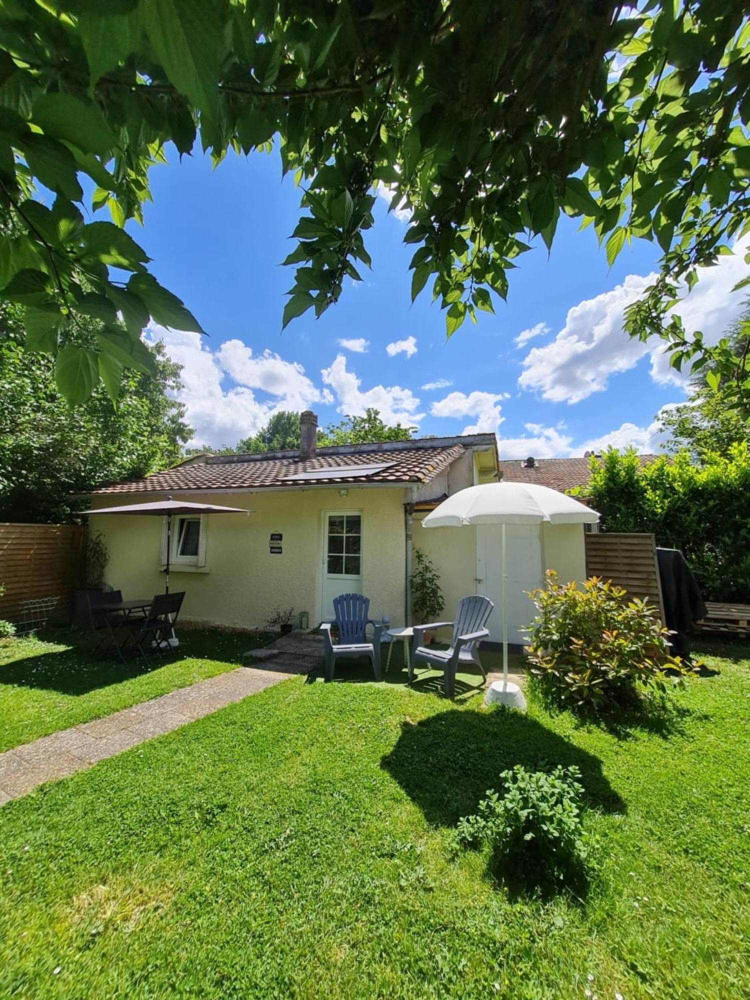 Les Cedres Bleus Bed & Breakfast Saint-Medard-de-Mussidan Luaran gambar